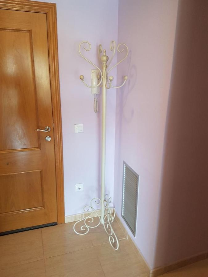Magnífico apartamento junto al canal principal. Empuriabrava Exterior foto